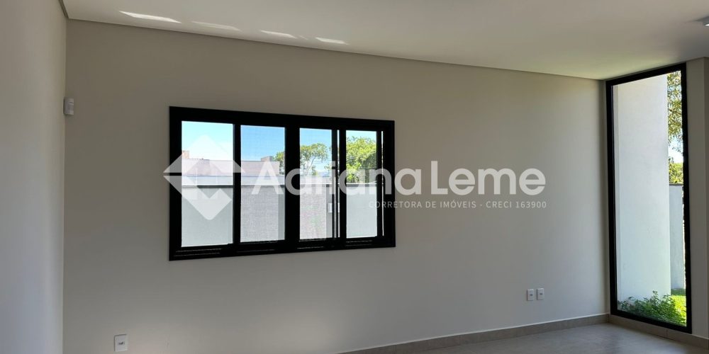 WhatsApp Image 2025-12-17 at 13.10.42 (1)