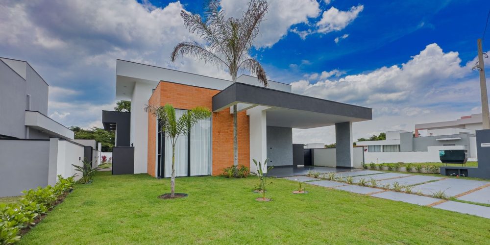 WhatsApp Image 2026-01-14 at 19.15.43 (1)