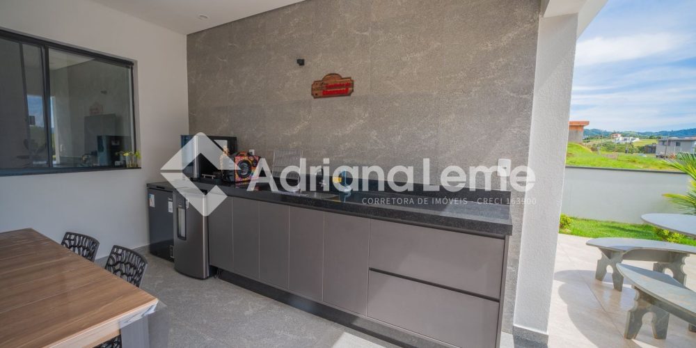 WhatsApp Image 2026-01-18 at 15.31.50 (1)